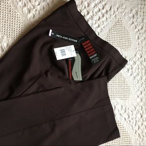 Briggs New York NWT slimming solution 6 short